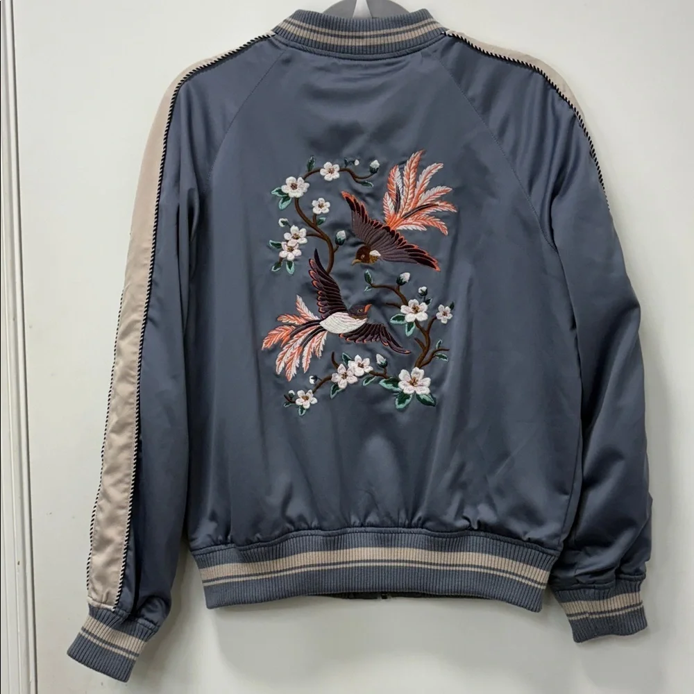 AMERICAN EAGLE SIZE M SATIN FLORAL EMBROIDERED BOMBER JACKET WOMEN BLUE - Picture 3 of 6